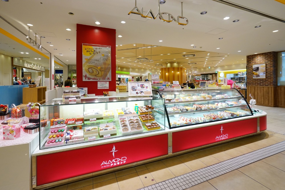 ケーキハウスALMOND（あべのキューズモール店）