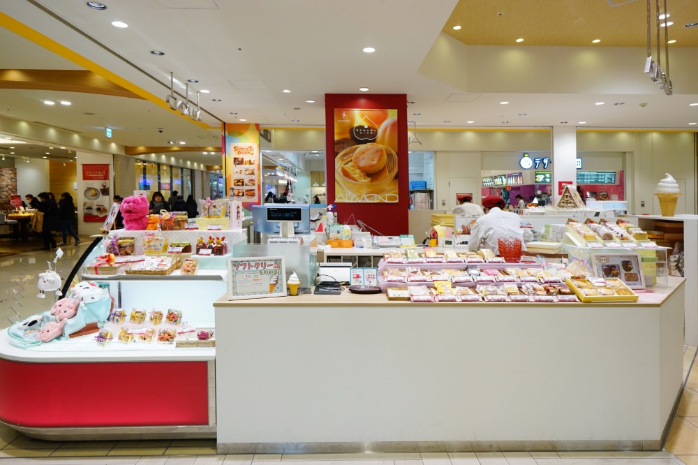 ケーキハウスALMOND（あべのキューズモール店）